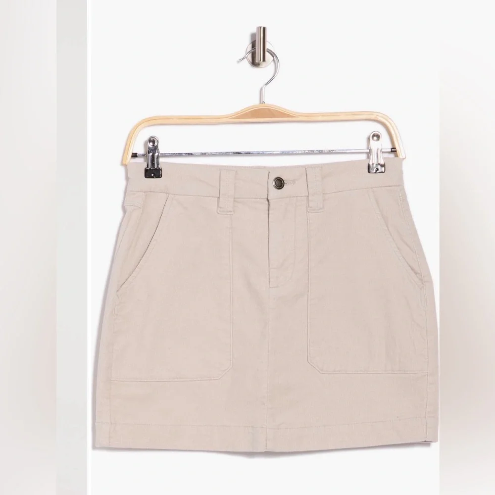 Sanctuary Gold Coast Women's Mini Skirt in Light Tan - Picture 3 of 5
